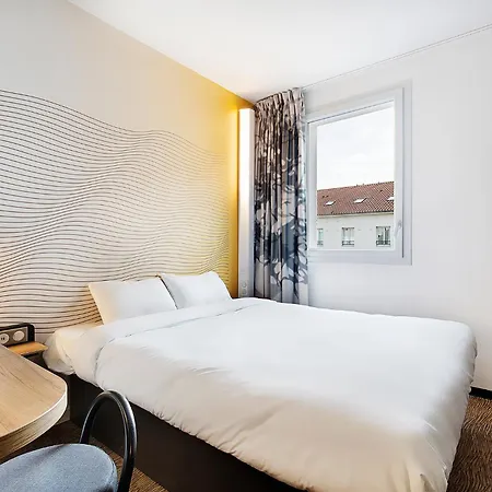 Hotel Centre Perrache 3*