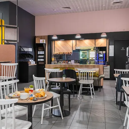 Centre Perrache Hotel 3*