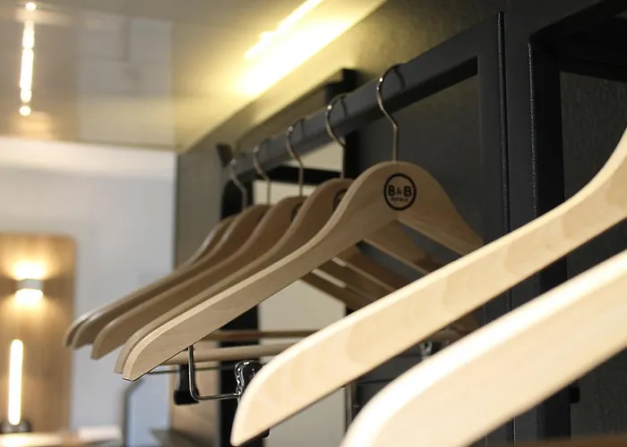 Hotel Centre Perrache 3*